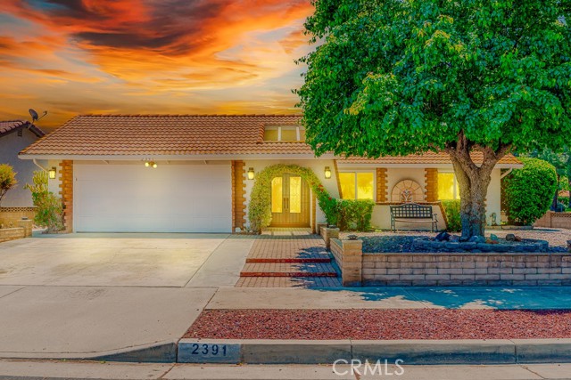 Photo of 2391 Sequoia Dr