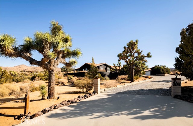 Property photo of 58916 Carmelita CR