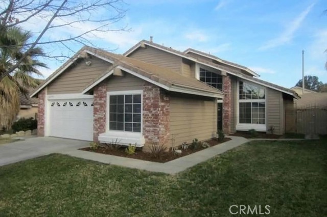 Property photo of 32770 Royal Oak LN