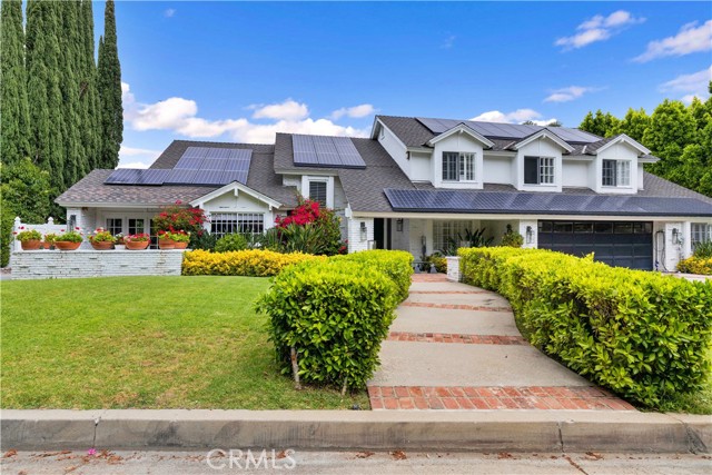 Property photo of 17437 Tarzana ST