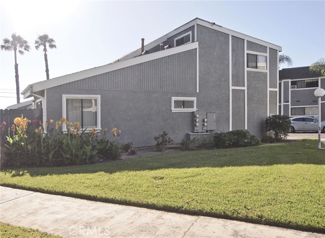Property photo of 601 S Newhope ST
