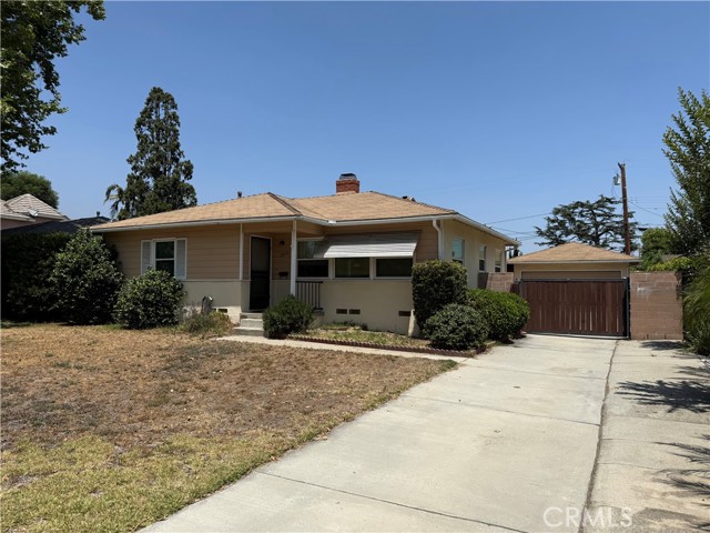 Property photo of 2456 Treelane AV