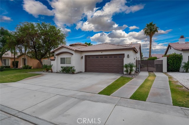 Property photo of 47645 Calle Diamante