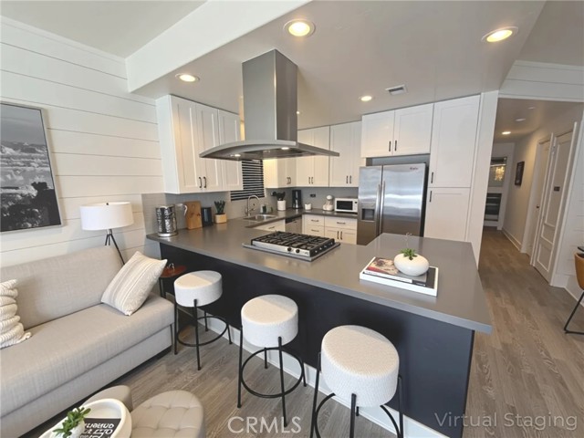 Property photo of 410 Clubhouse AV