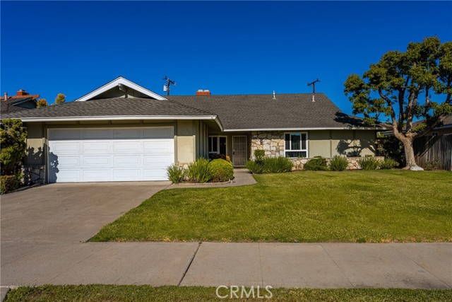 Property photo of 557 S Gardner DR