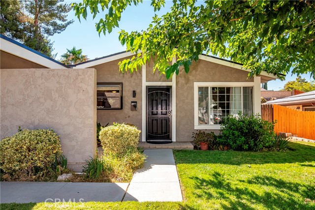 Property photo of 29639 Delphinium AV