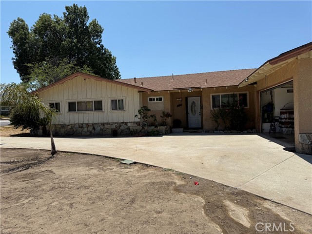 Property photo of 1710 Garretson AV