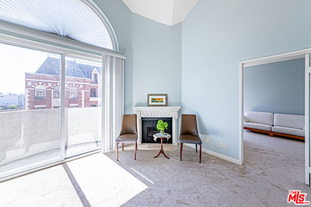 Property photo of 620 S Gramercy PL