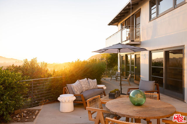 Property photo of 6300 Mulholland HY
