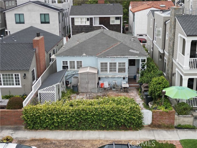 Photo of 1903 E Balboa Bl