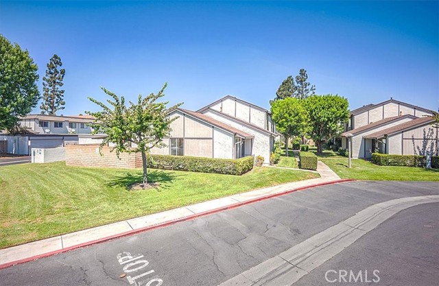 Property photo of 8827 Brookdale DR
