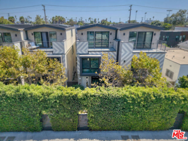 Property photo of 744 Brooks AV