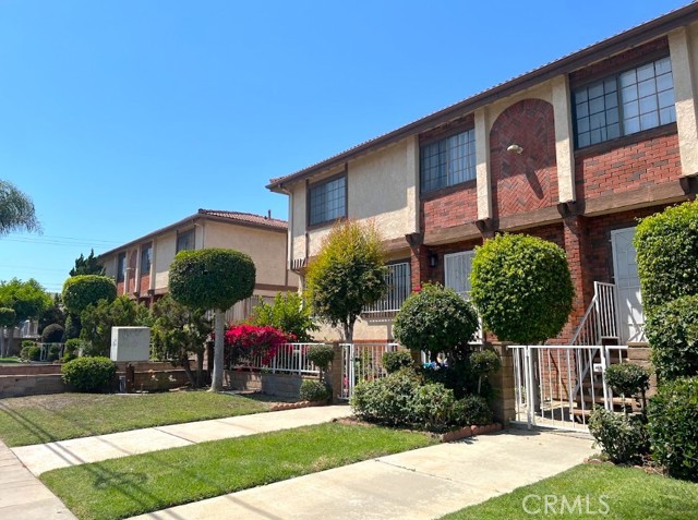 Property photo of 1121 Whitmore ST