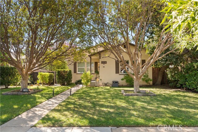 Property photo of 736 E E ST
