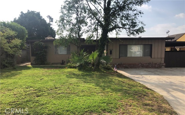 Property photo of 10227 McVine AV