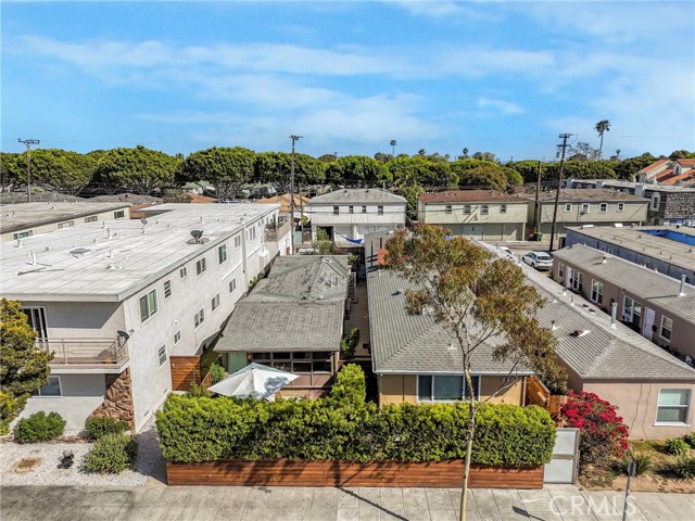 Property photo of 2404 Ocean Park blvd