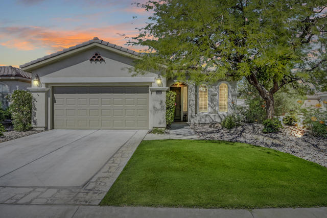 Property photo of 80642 Avenida Camarillo