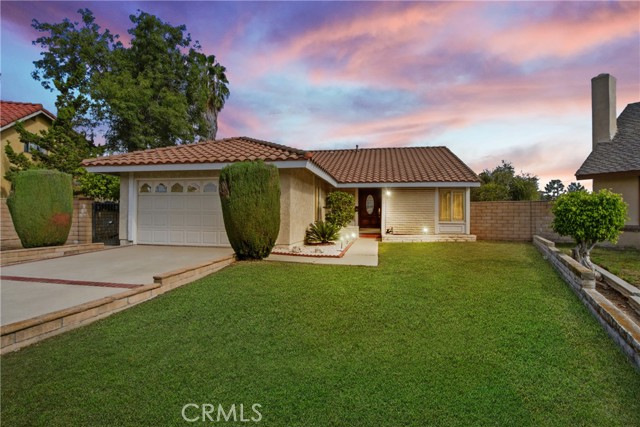 Property photo of 19717 Katrine CR