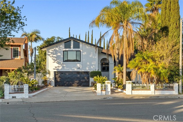 Photo of 1781 E Warrenton