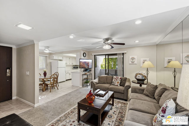 Property photo of 5301 E Waverly DR