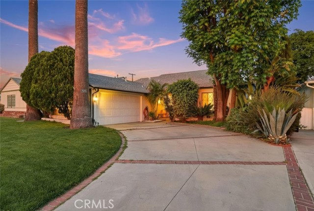 Property photo of 7042 Morse AV