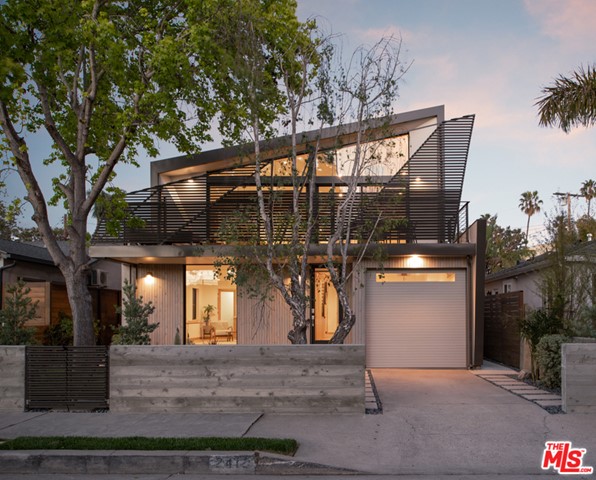 Property photo of 2412 Bryan AV