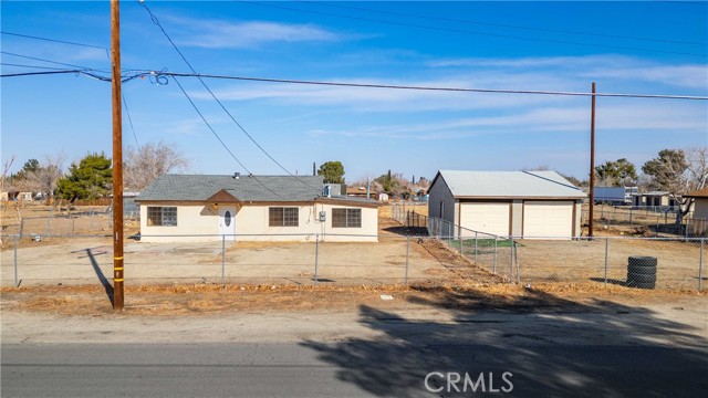 Property photo of 8805 E Avenue T8