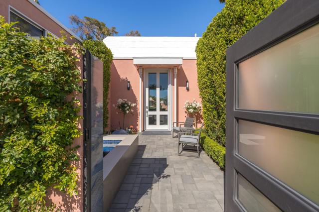 Property photo of 47426 Rabat DR