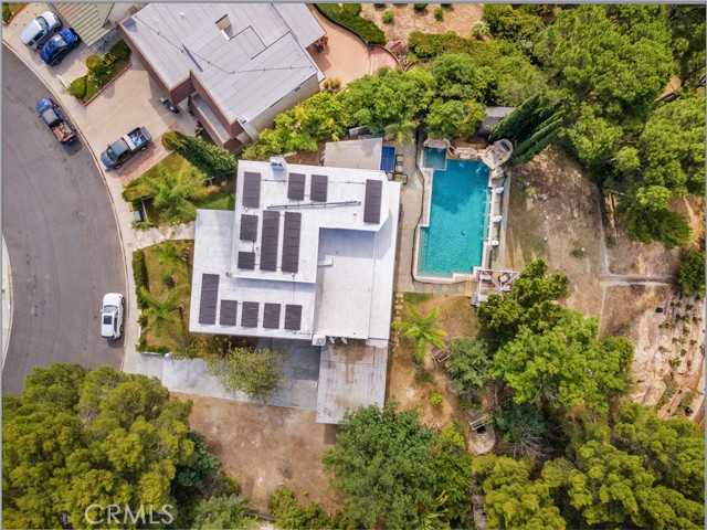 Property photo of 12426 Henzie PL