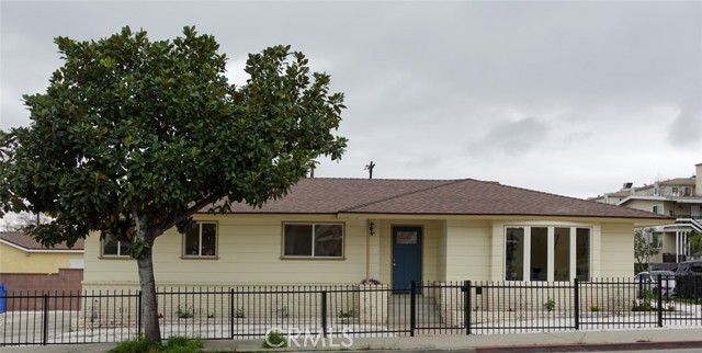 Property photo of 2701 Arlington AV