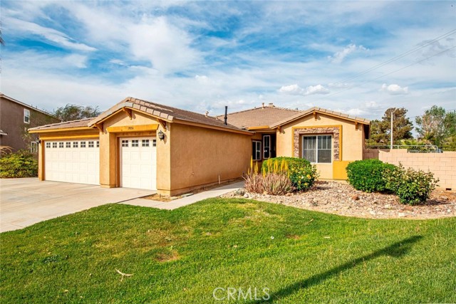 Property photo of 39356 Nicole DR