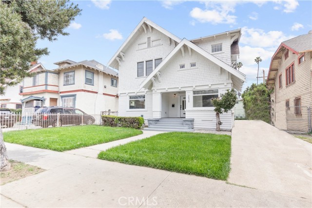 Property photo of 2636 S Normandie AV