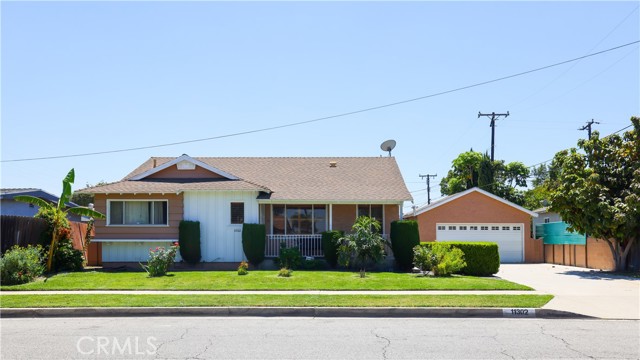 Photo of 11302 Barnwall St