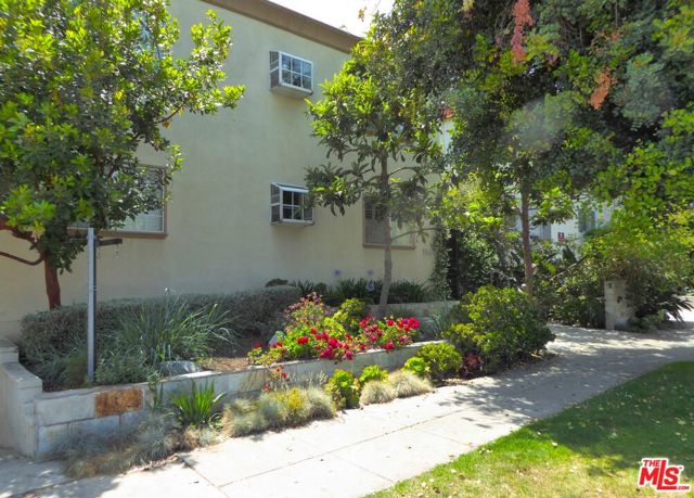 Property photo of 1144 10th ST