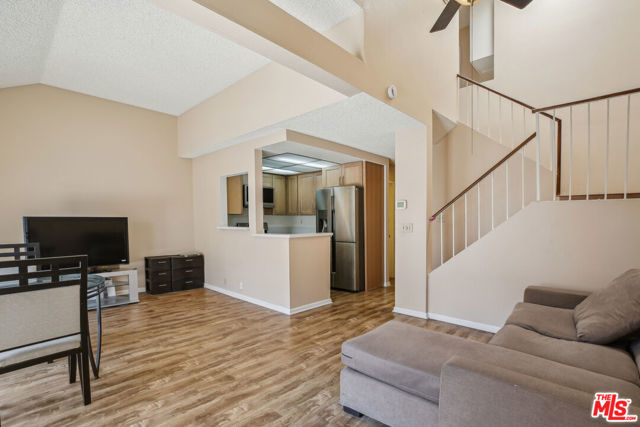 Property photo of 1866 W Falmouth AV