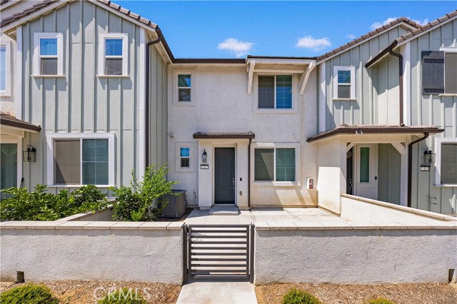 Property photo of 4016 E Peony Paseo