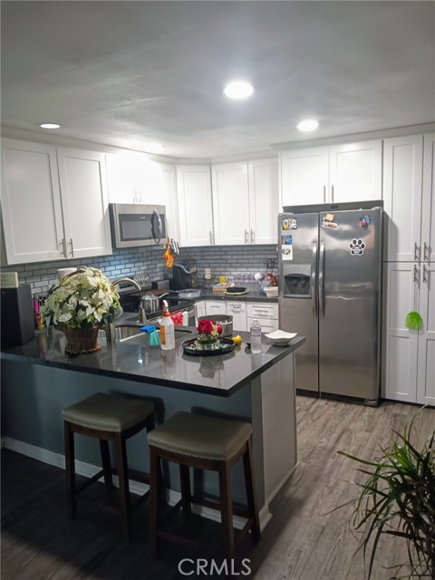 Property photo of 23611 Golden Springs DR