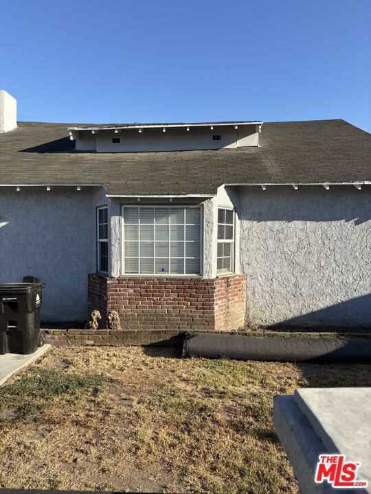 Property photo of 1110 W Vernon AV