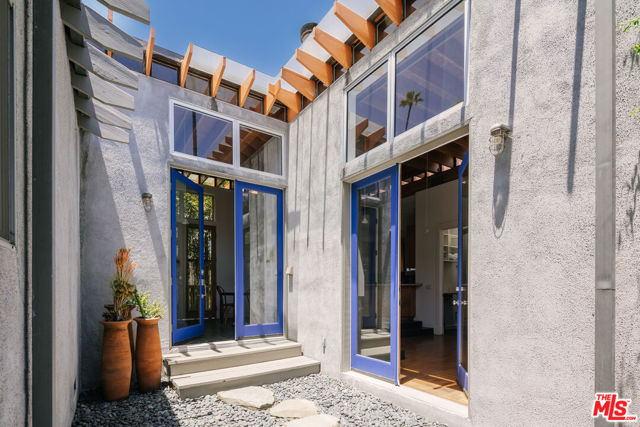 Property photo of 803 Boccaccio