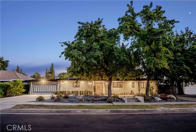 Property photo of 22410 Collins ST