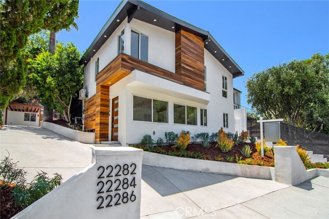 Property photo of 22284 Avenue San Luis