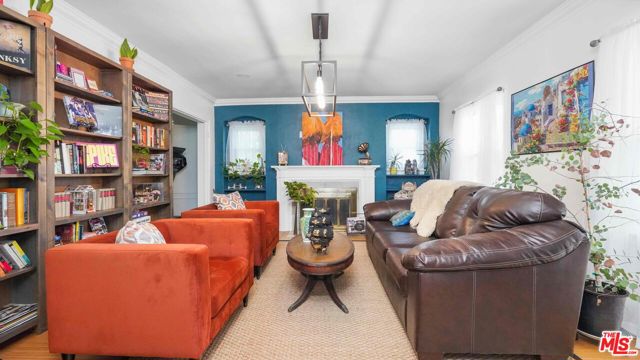 Property photo of 3801 Sutro AV