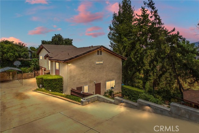 Property photo of 505 E Sunset DR