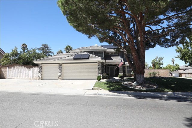 Property photo of 42453 Surrey Ct.
