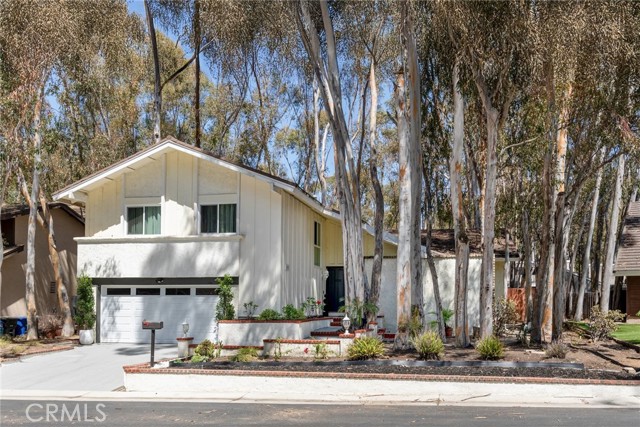 Property photo of 24931 Rollingwood RD