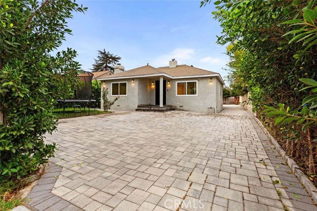 Photo of 5954 Carpenter Av
