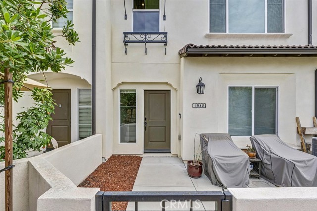 Property photo of 1245 Oliva