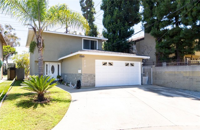 Property photo of 900 E Sagebank ST