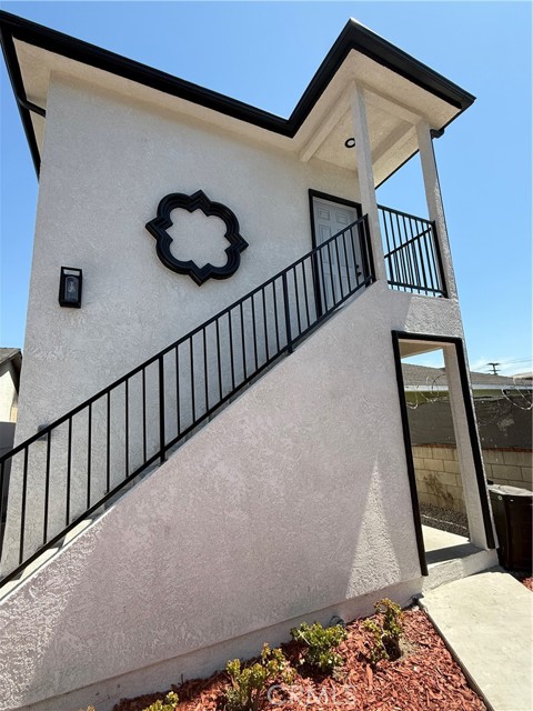 Property photo of 8624 Graham AV