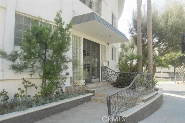 Property photo of 8490 Fountain